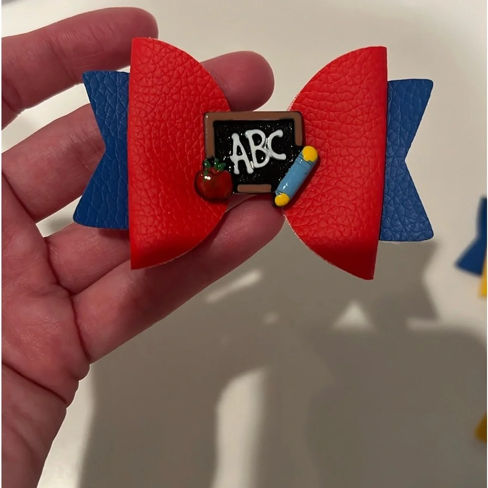 Sooo cute!! Girls’ Small Leather Bows For School! 15 total! Great For Gifting!
